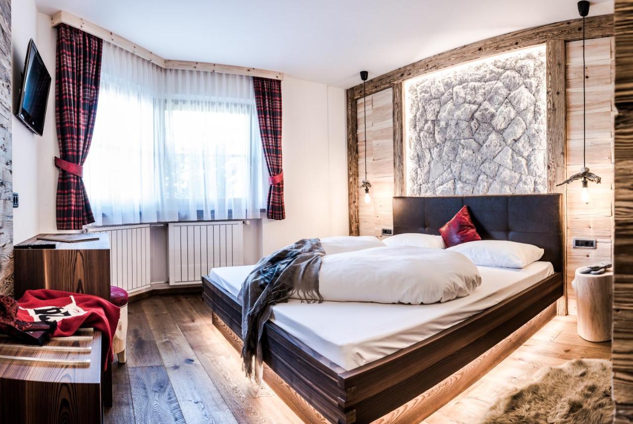 Garni Residence Soraiser Selva di Val Gardena Esterno foto