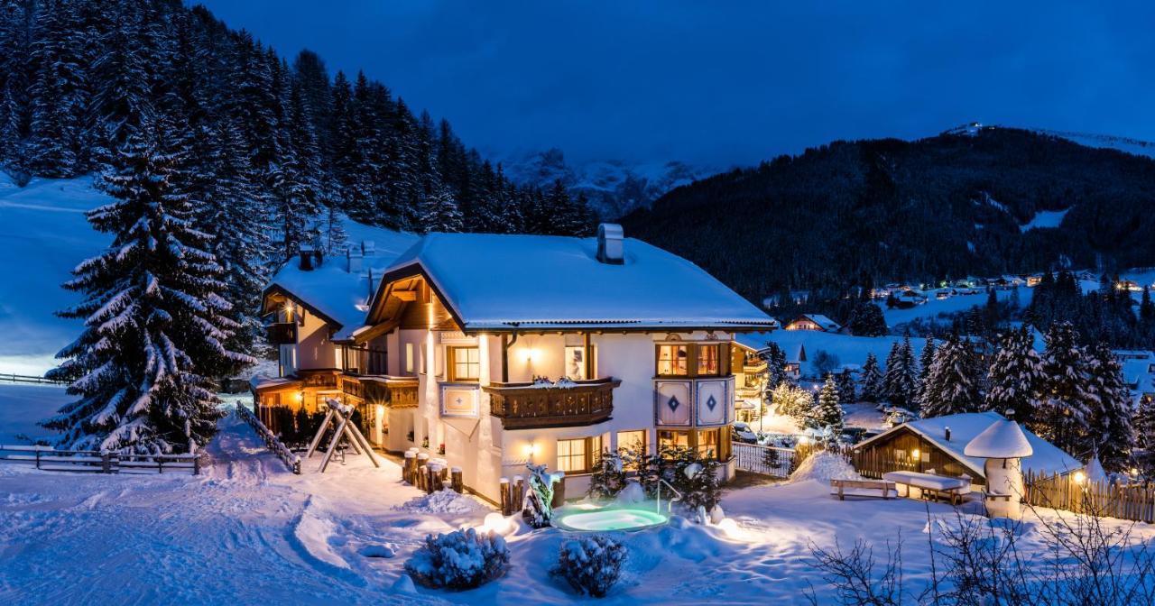Garni Residence Soraiser Selva di Val Gardena Esterno foto